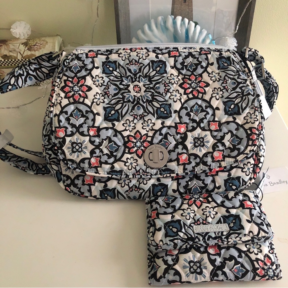Vera Bradley crossbody bag and wallet in Lisbon Medallion